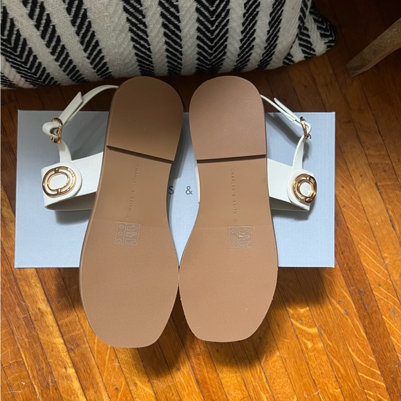 Charles & Keith Sandals - Picture 7 of 8